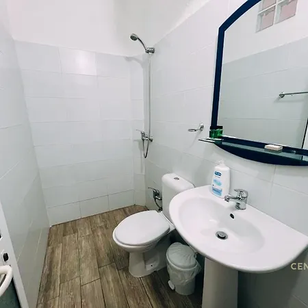 Tirana Central Guesthouse 3* Tirana