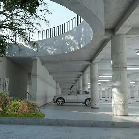 Tirana Central Guesthouse 3*