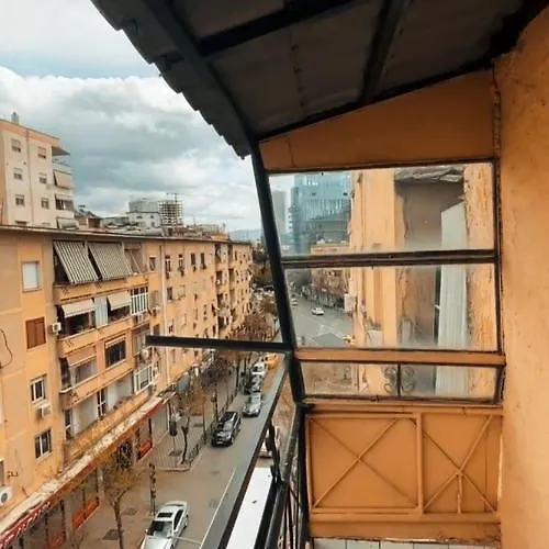 Hotel Tirana Central Guesthouse 3*